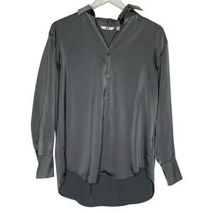 Uniqlo Satin Long Sleeve Blouse S Grey Button Front Collared Long Sleeve Corp